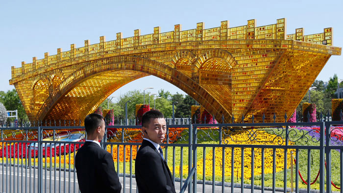 中国“数字丝绸之路”引领独裁国家未来？