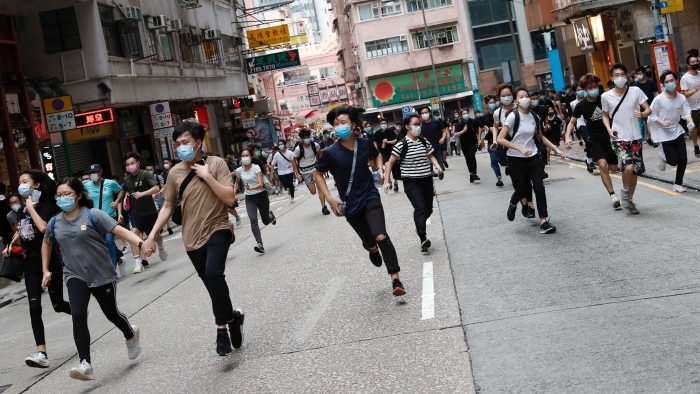 香港街头抗争再起蔡英文强调与港人站在一起将提供救援与协助 博谈网