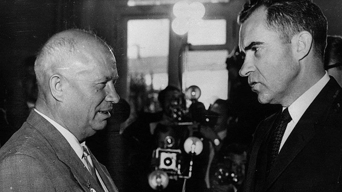 尼克松和赫鲁晓夫厨房辩论比高下